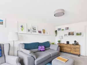 Photo 11- click for photo gallery